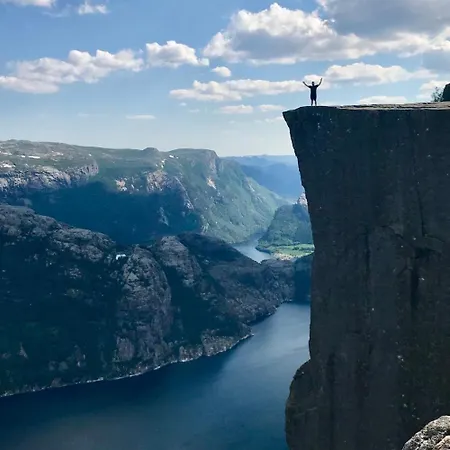 Center Of - Double Stavanger